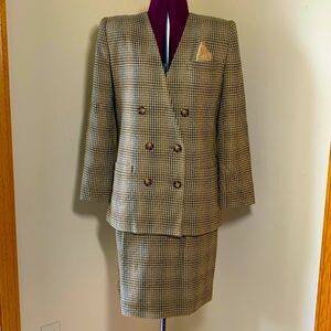 Vintage women’s suit set